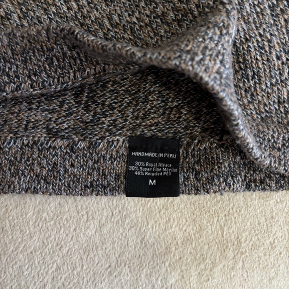 Paka the vida hoodie size medium Royal Alpaca - Picture 4 of 5